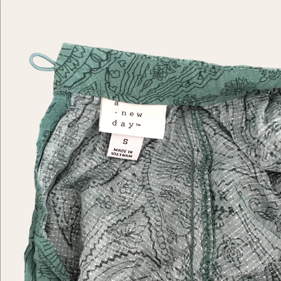 A New Day Dress - Picture 6 of 6